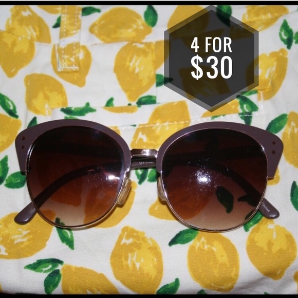 Tahari Accessories - Tahari Sunnies
